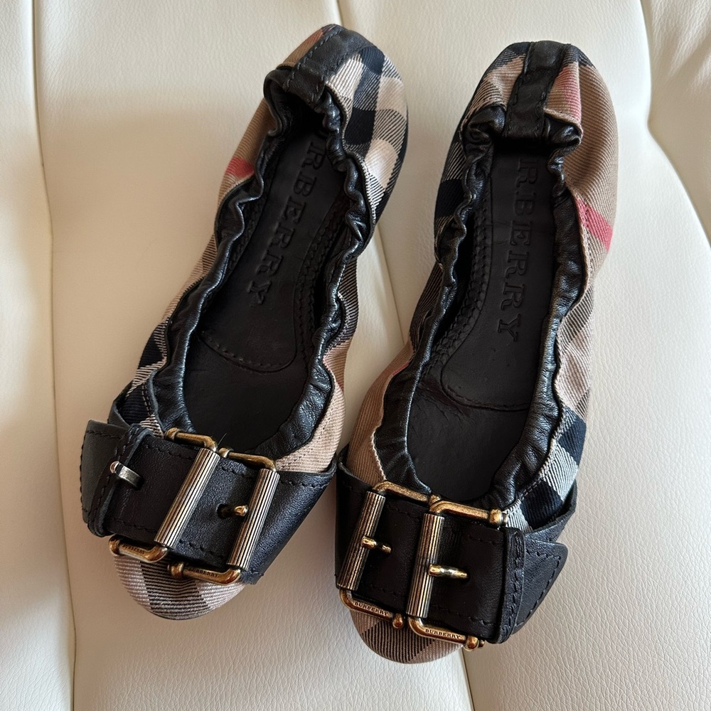 Burberry Double Buckle Flats Size 7